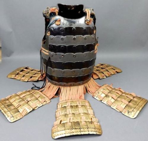 江戸時代 甲冑 鎧 胴を格安購入のチャンス: 甲冑の購入なら ～重厚感 